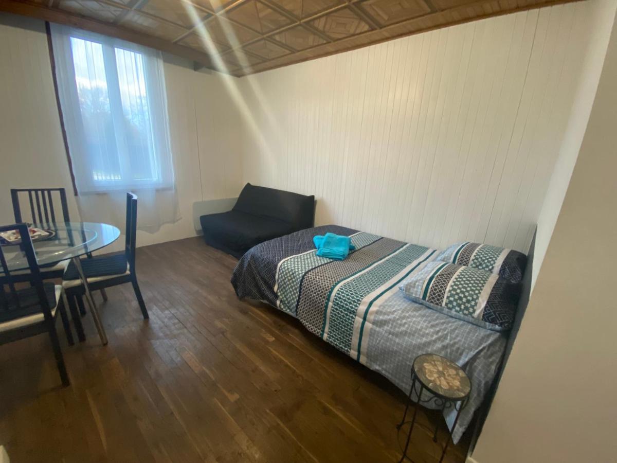 Au Bouquet Troyen - Wifi - Calme Et Tranquillite Apartman Troyes Kültér fotó
