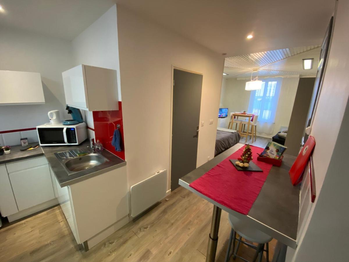 Au Bouquet Troyen - Wifi - Calme Et Tranquillite Apartman Troyes Kültér fotó