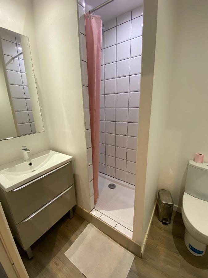 Au Bouquet Troyen - Wifi - Calme Et Tranquillite Apartman Troyes Kültér fotó