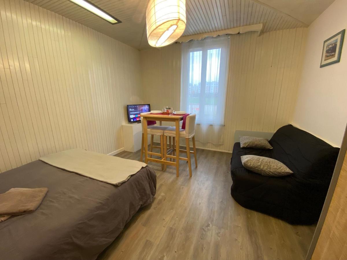 Au Bouquet Troyen - Wifi - Calme Et Tranquillite Apartman Troyes Kültér fotó
