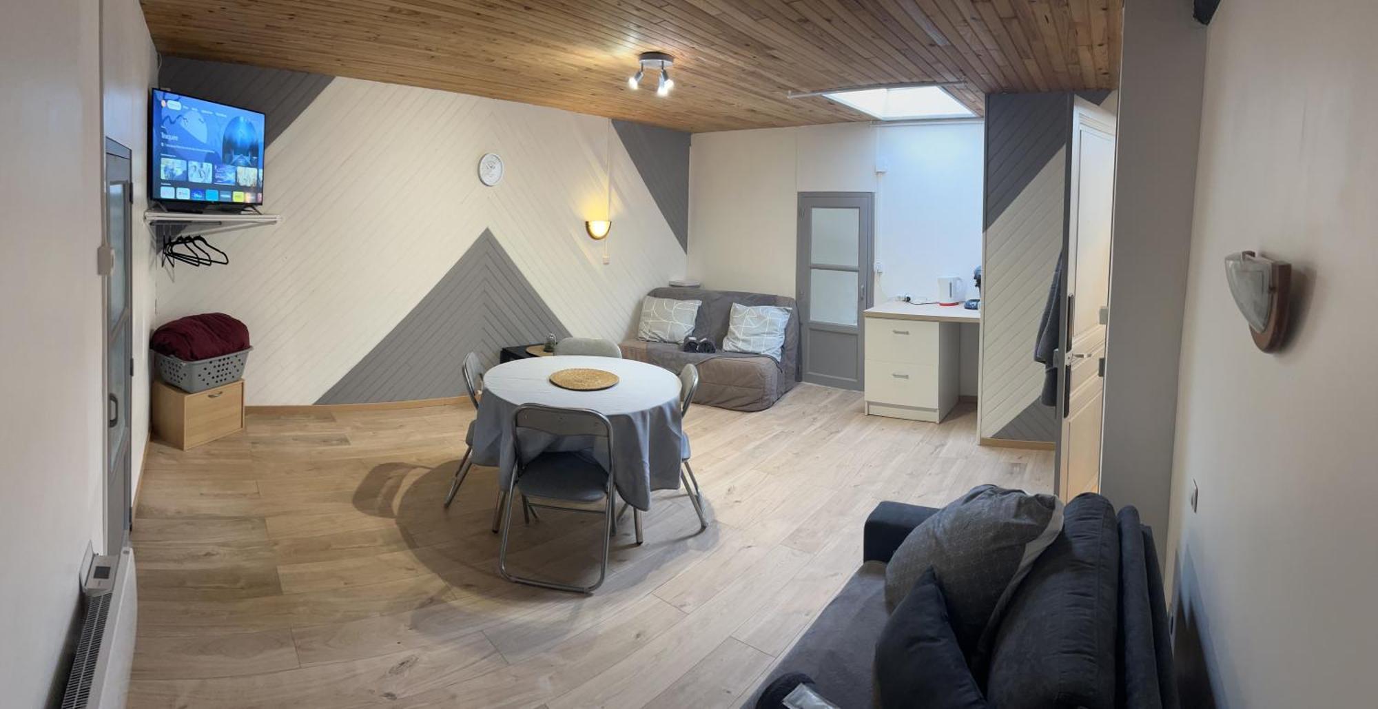Au Bouquet Troyen - Wifi - Calme Et Tranquillite Apartman Troyes Kültér fotó